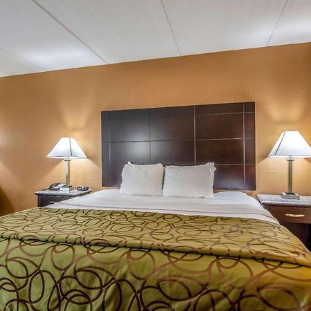Quality Inn Tully I-81 Eksteriør bilde