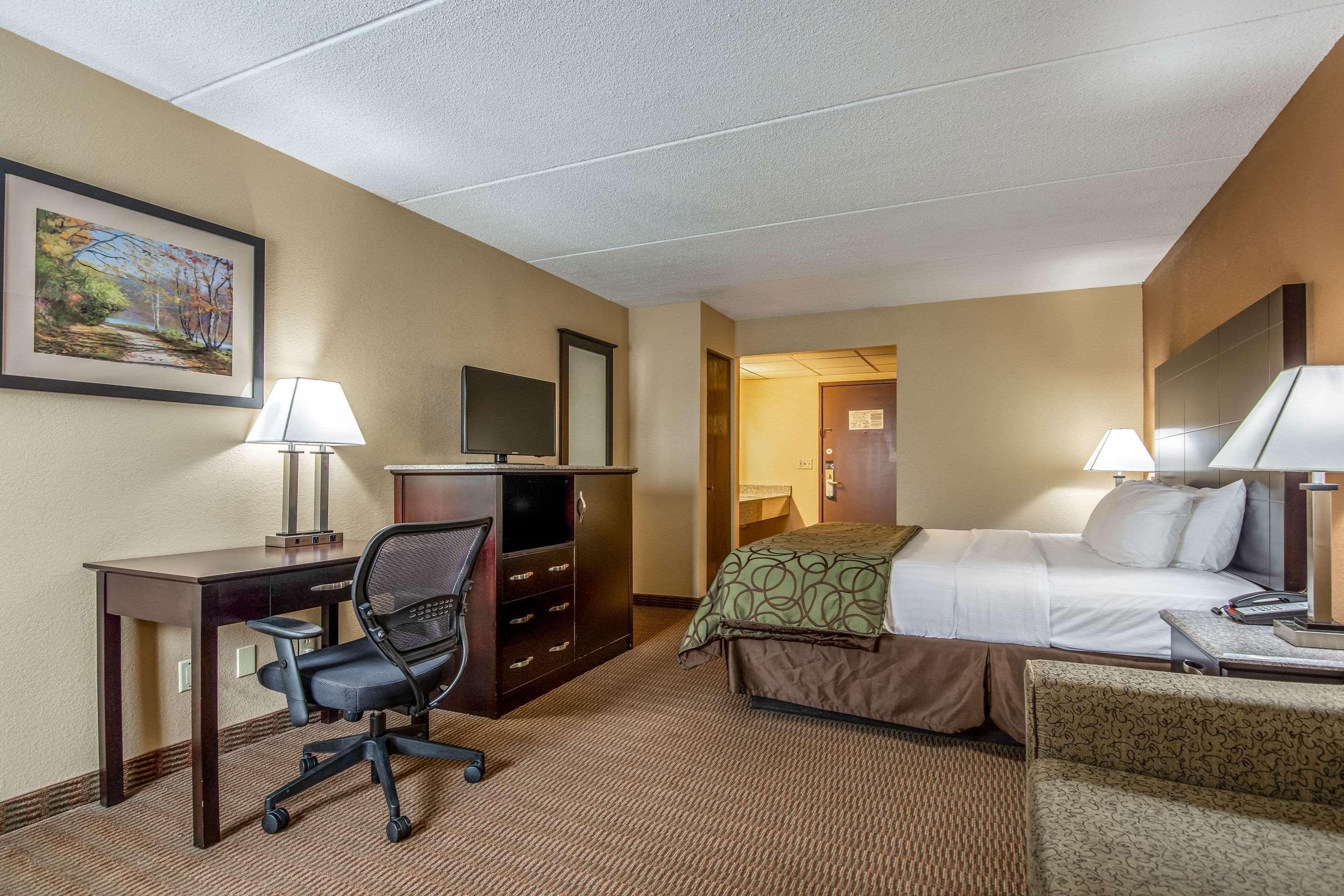 Quality Inn Tully I-81 Eksteriør bilde