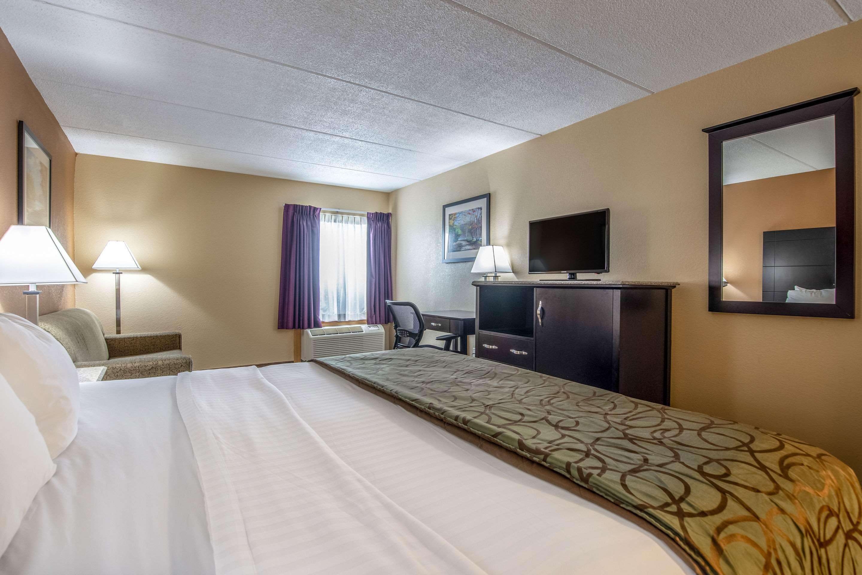 Quality Inn Tully I-81 Eksteriør bilde