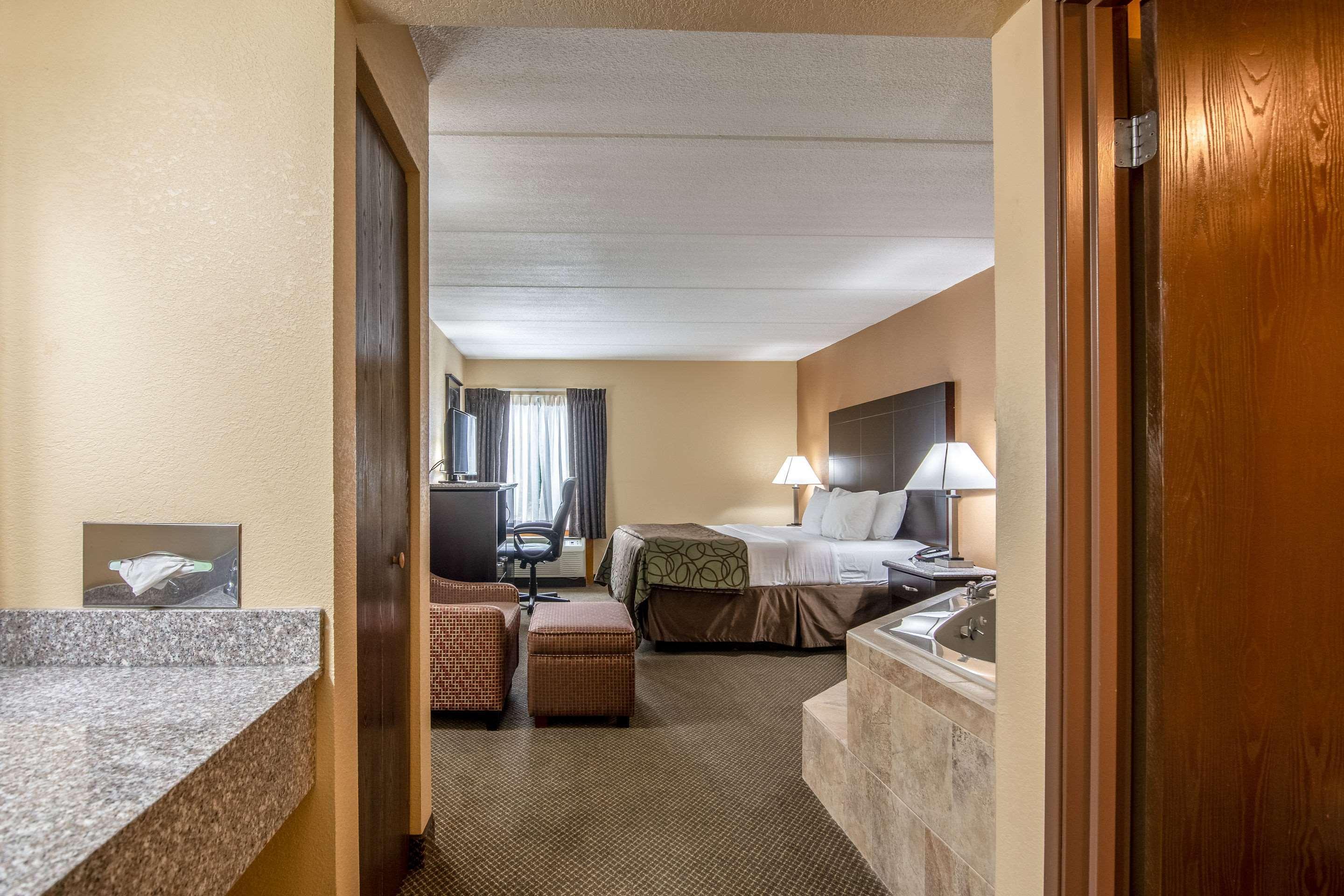 Quality Inn Tully I-81 Eksteriør bilde