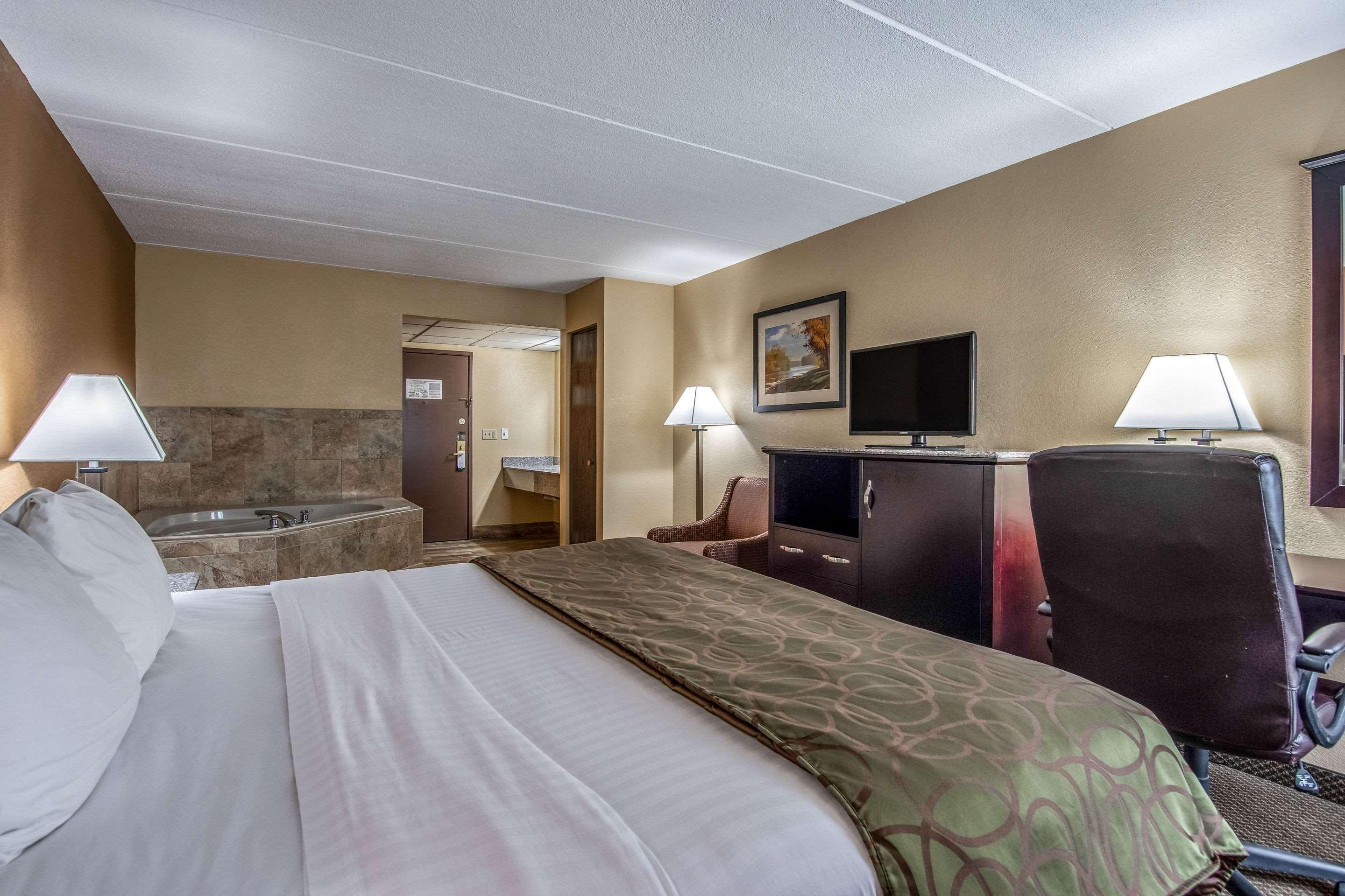 Quality Inn Tully I-81 Eksteriør bilde