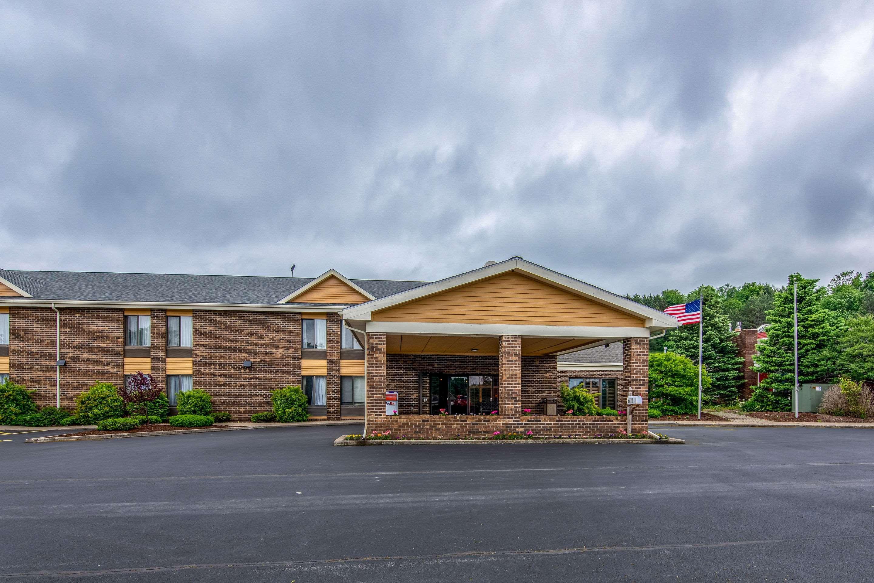 Quality Inn Tully I-81 Eksteriør bilde