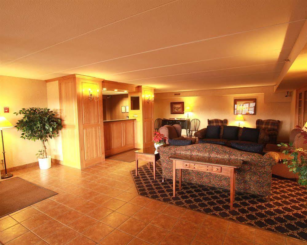 Quality Inn Tully I-81 Eksteriør bilde